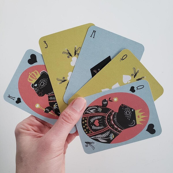 WellCards Custom Artwork Playing Cards OEM ODM Manufacturer in China