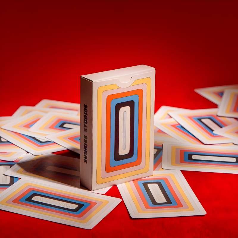 Hoe presteert kunststofmateriaal bij op maat gemaakte terrassen?